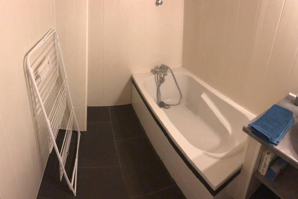 Appartamento F3 - Neuf - 4/6 P - Lits King Size - Wifi - Cour Le Puy-en-Velay Esterno foto