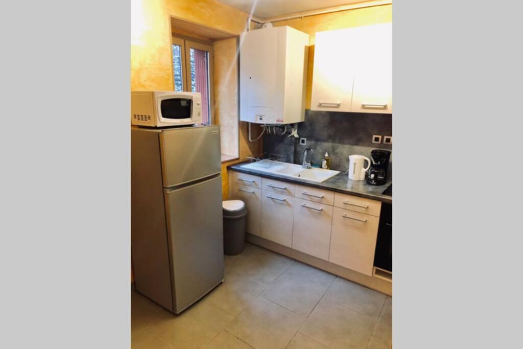 Appartamento F3 - Neuf - 4/6 P - Lits King Size - Wifi - Cour Le Puy-en-Velay Esterno foto